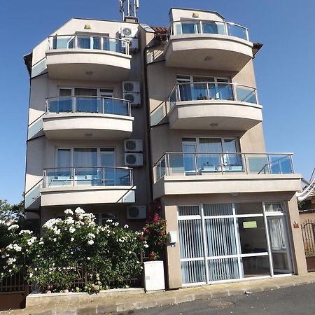 Guest House Hiora Ahtopol Bagian luar foto