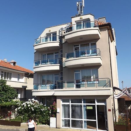 Guest House Hiora Ahtopol Bagian luar foto