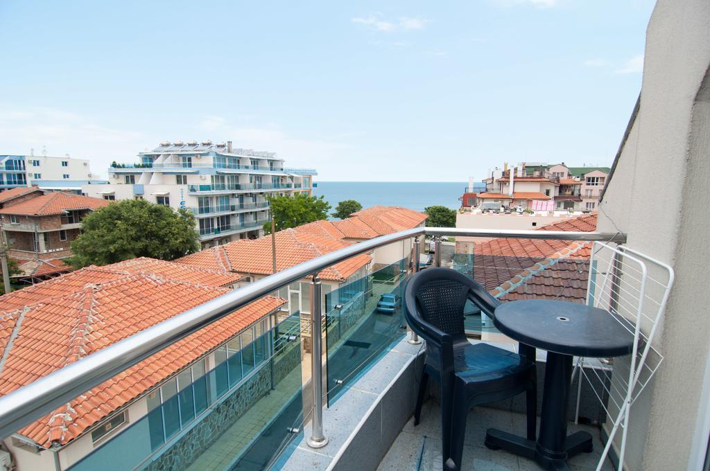 Guest House Hiora Ahtopol Bagian luar foto