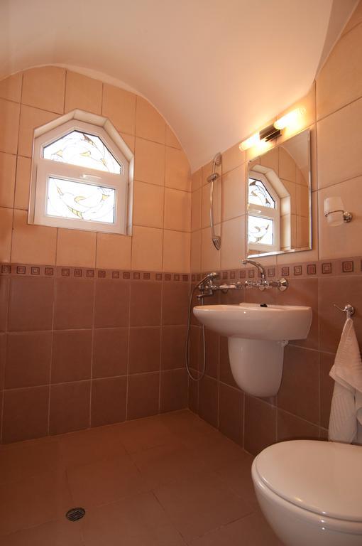 Guest House Hiora Ahtopol Bagian luar foto