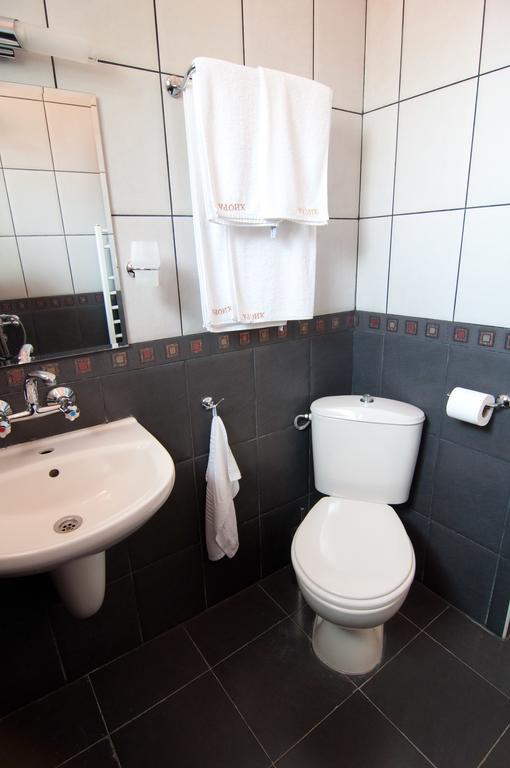 Guest House Hiora Ahtopol Bagian luar foto