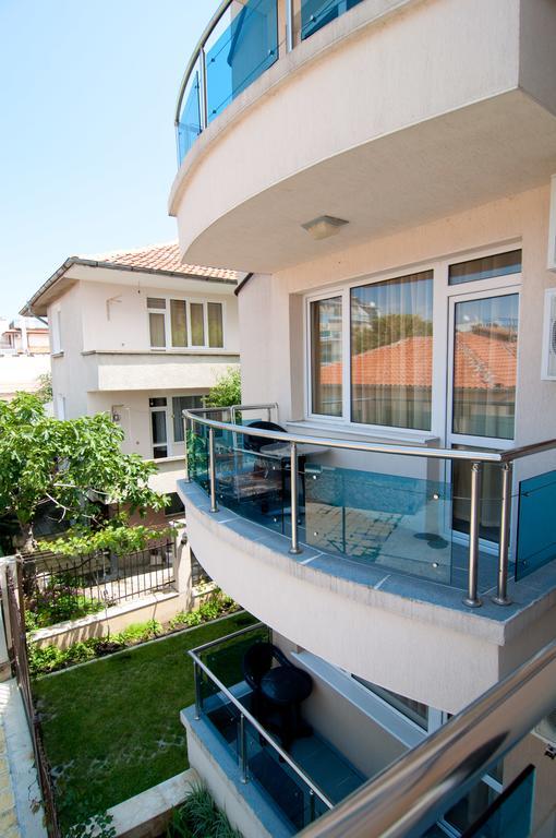 Guest House Hiora Ahtopol Bagian luar foto